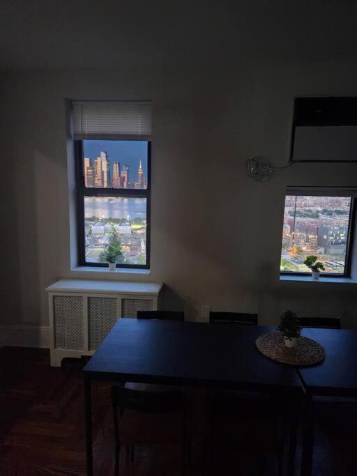 Ferienwohnung Elegant 2 Bed Gem! Mins From Nyc Union City Exterior foto