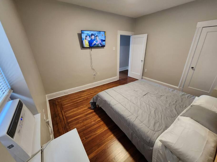 Ferienwohnung Elegant 2 Bed Gem! Mins From Nyc Union City Exterior foto