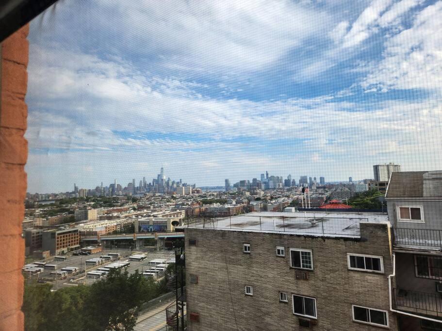 Ferienwohnung Elegant 2 Bed Gem! Mins From Nyc Union City Exterior foto